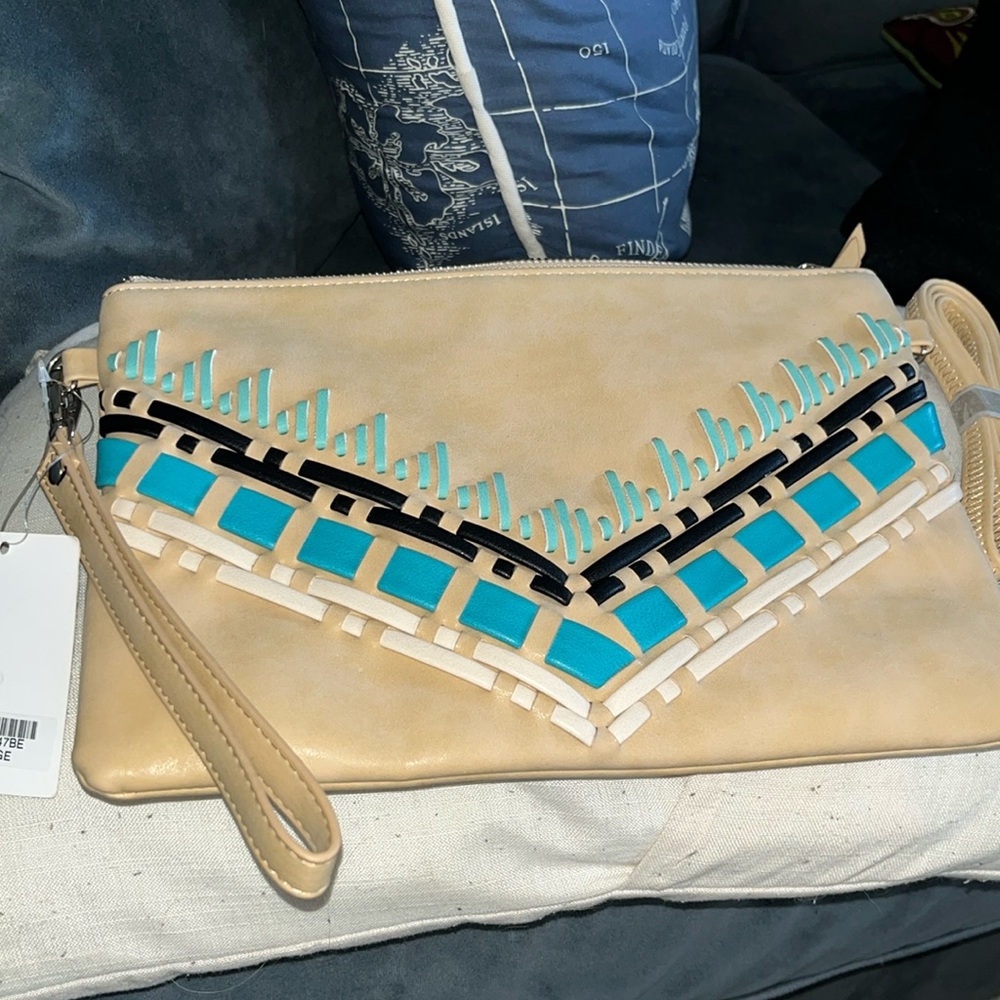 NWT Tan Stitched Southwest Crossbody Clutch/ Wristlet